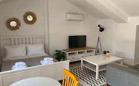 City Suites